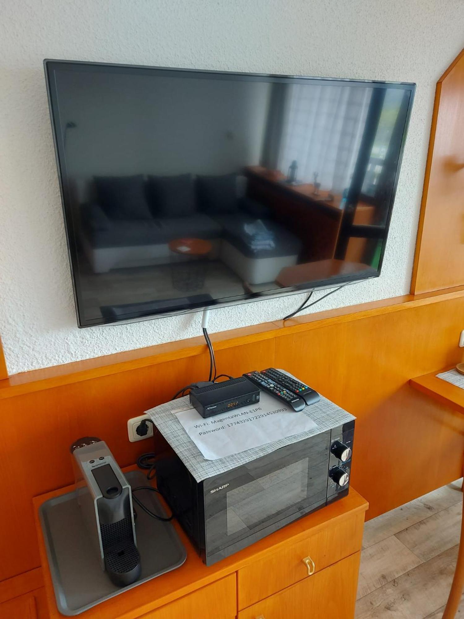 Apartment Almberg มิทเทอร์ฟีร์มิอันส์รอยท์ ภายนอก รูปภาพ